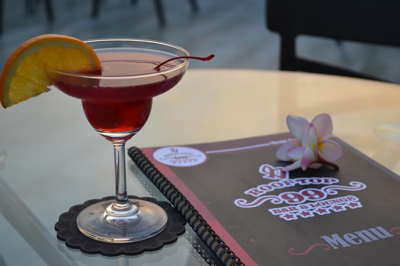 仰光百老汇酒店 外观 照片