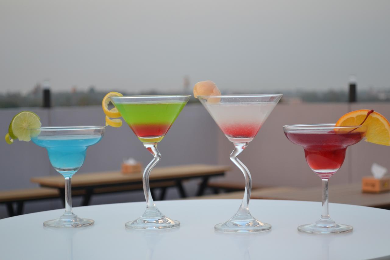 仰光百老汇酒店 外观 照片